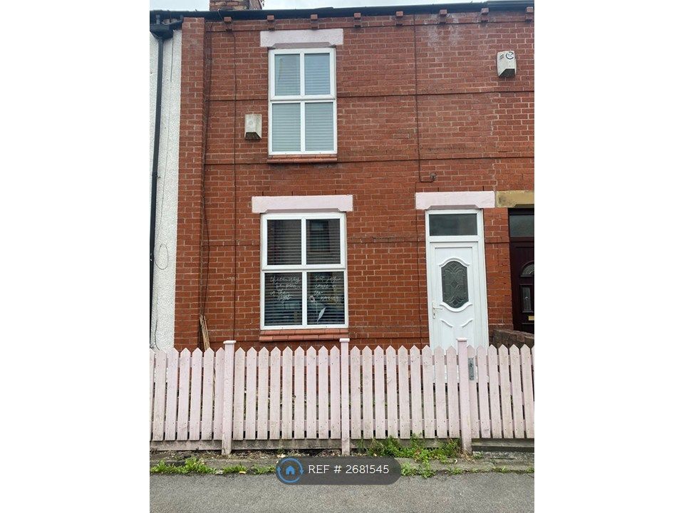 Property photo 2 of 8 Front