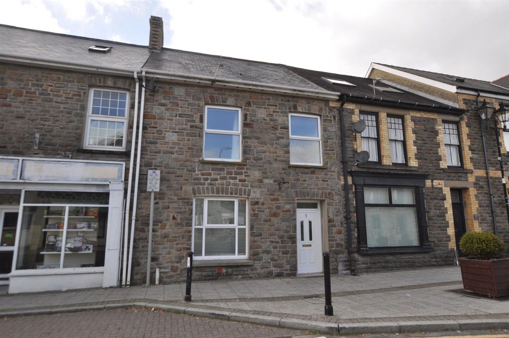 Property photo 1 of 26