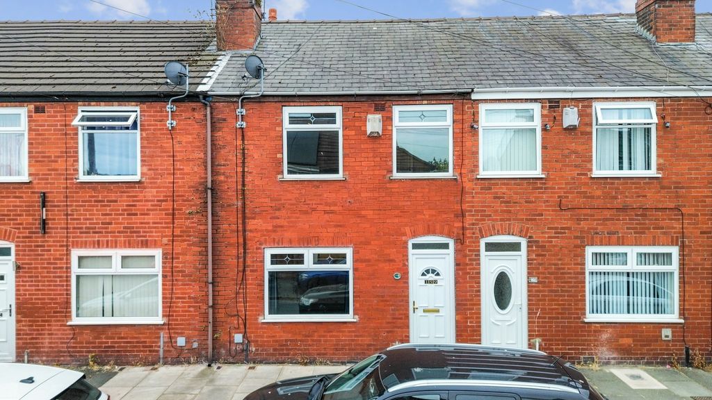 Property photo 1 of 25