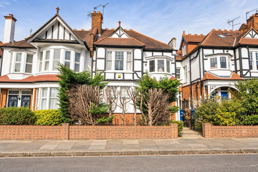 Property photo 1 of 16 Picture No. 24
