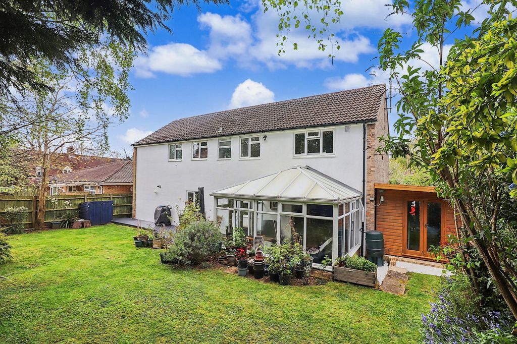 Property photo 2 of 30 Picture No. 48