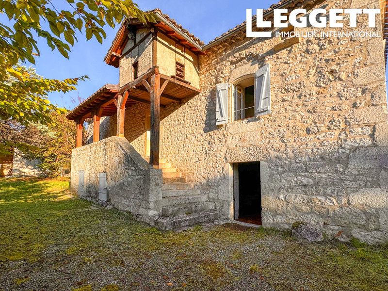 Property photo 2 of 10