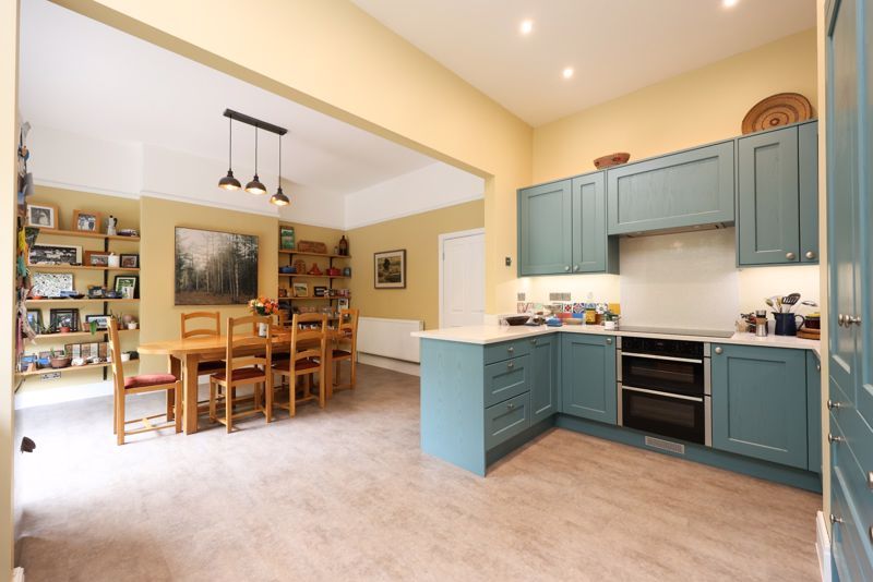 Property photo 3 of 30 Kitchen/Dining Room