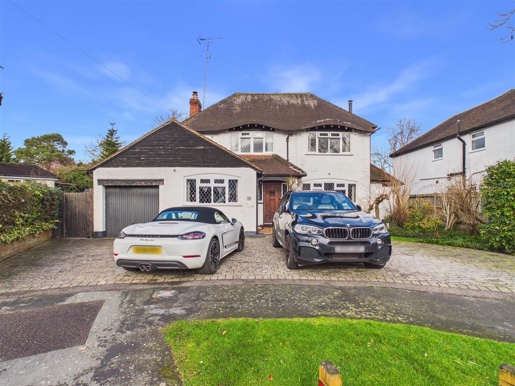 Property photo 1 of 24 Cam01523G0-Pr0227-Still001.Jpg