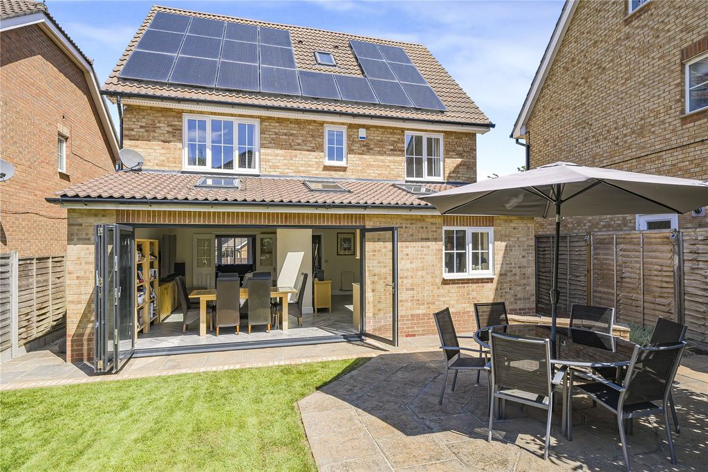 Additional image 32 of 5 bed detached house for saleCortland Close, Crayford, Kent DA1