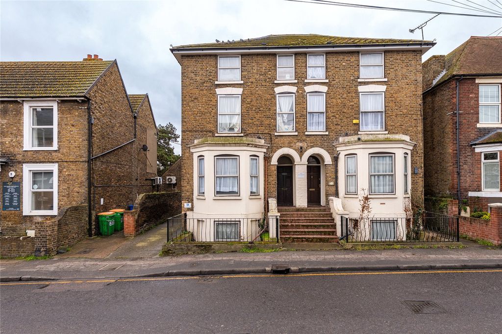 Property photo 1 of 11 Picture No. 13
