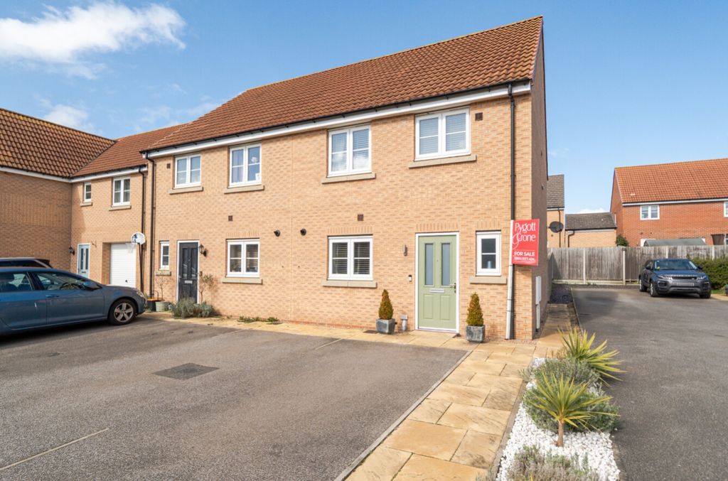 Property photo 1 of 24 1435938-22-69Caae76276F2