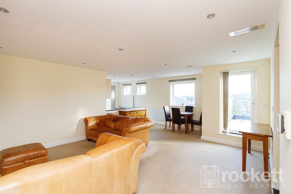 Property photo 2 of 27 Picture No. 02