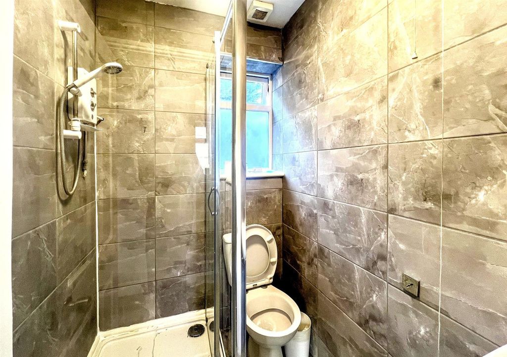 Property photo 3 of 10 3.Jpg