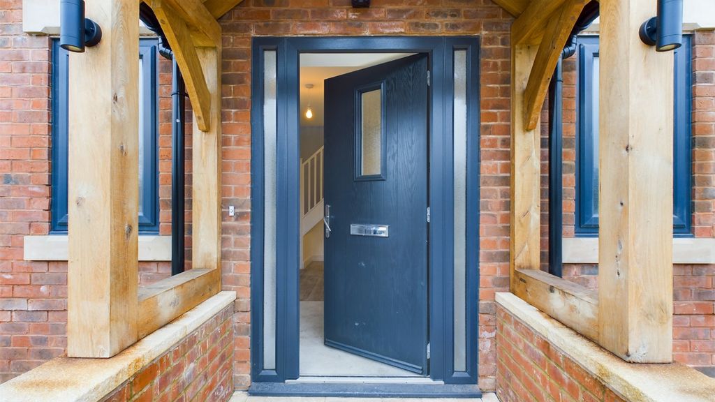 Property photo 3 of 51 3845027
