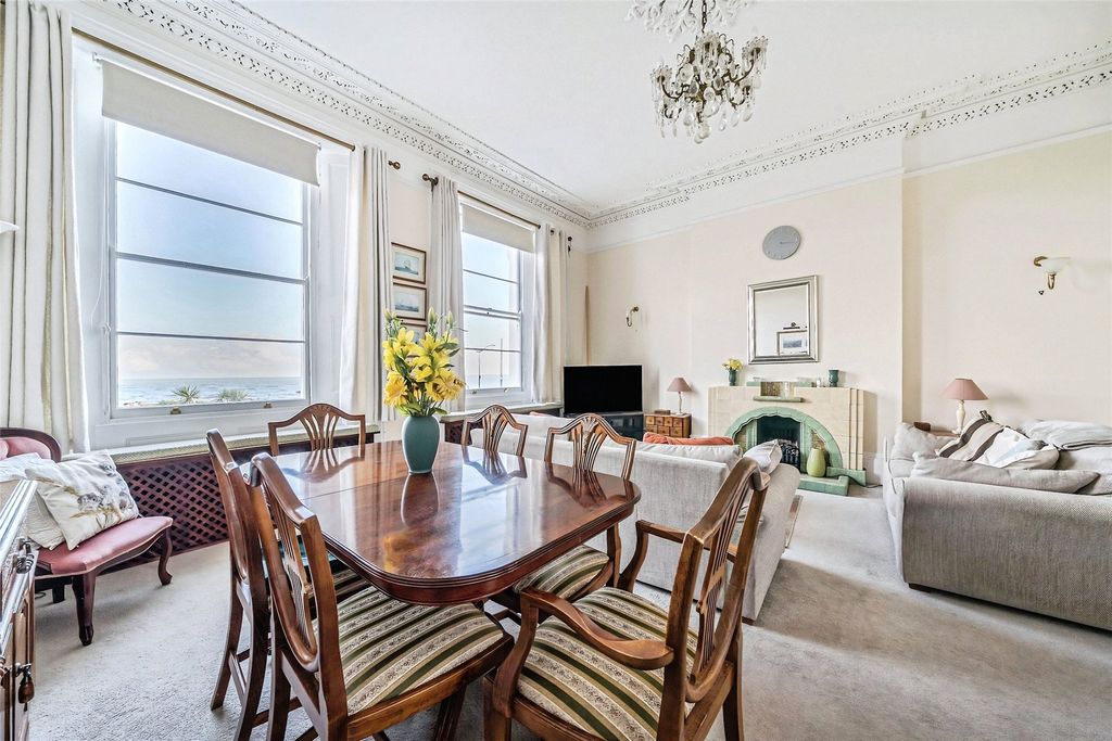 Property photo 2 of 23 Picture No. 75