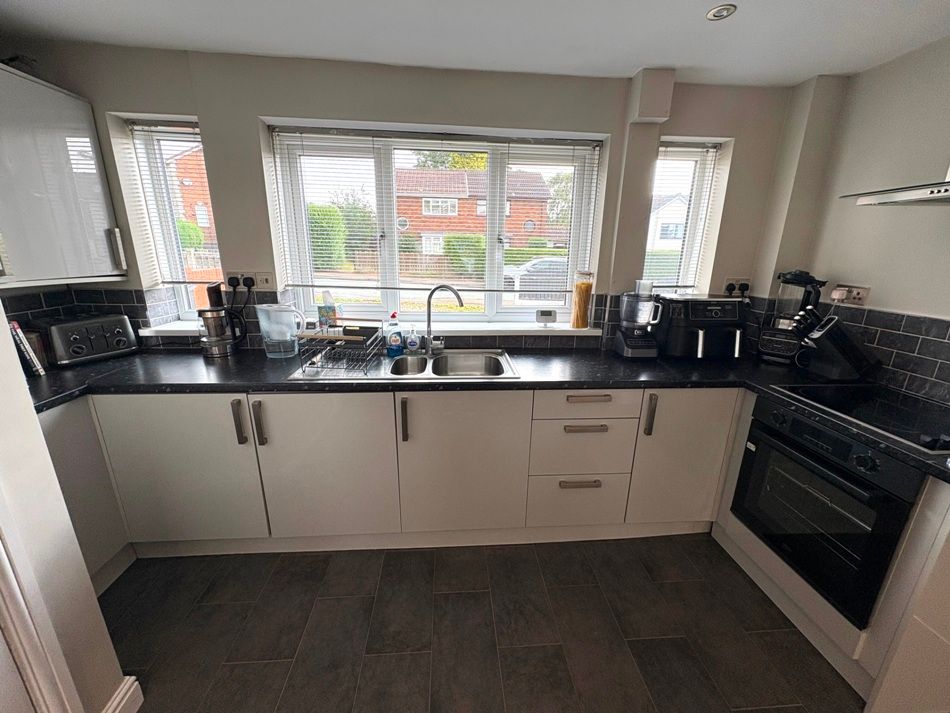 Property photo 3 of 21 Img_E4610