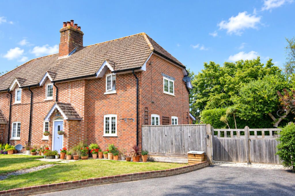 Property photo 1 of 30