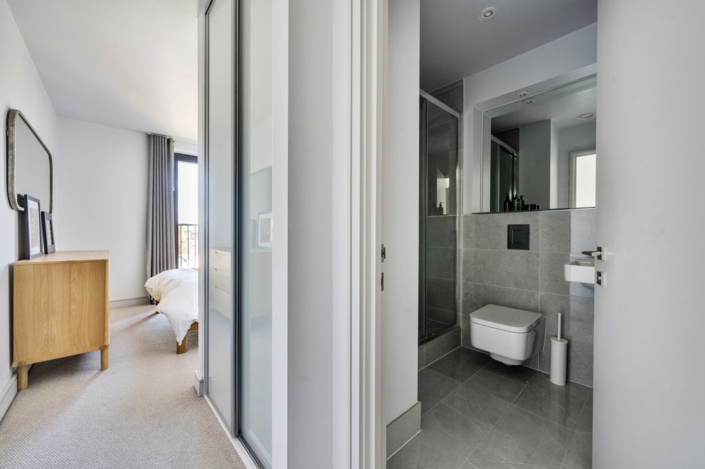 Additional image 19 of 2 bed flat for saleFrench Yard, Bristol BS1