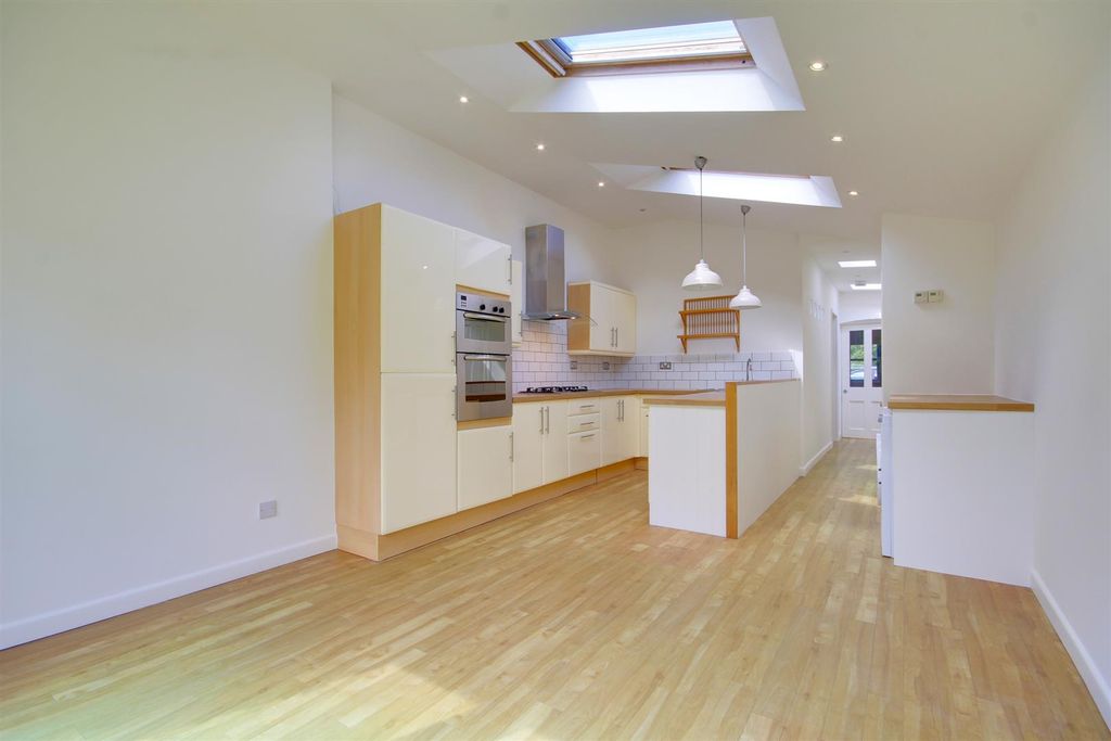 Property photo 2 of 15 Img_7269-Img_7271.Jpg