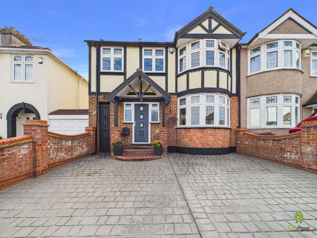 Property photo 1 of 30 Presented By Clinton At Ewemove Bexleyheath And Da