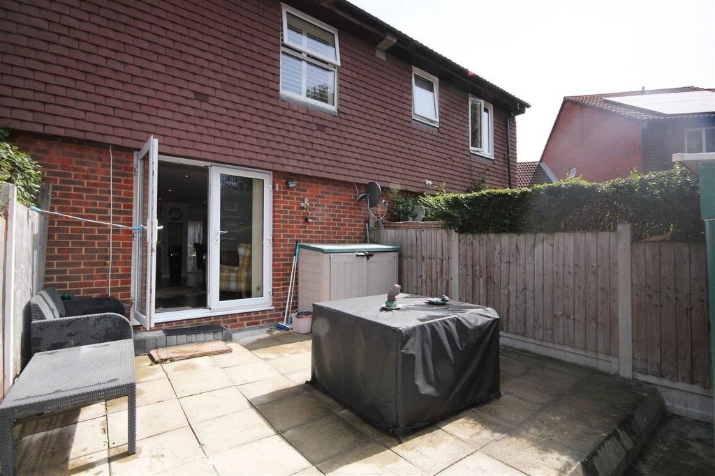 Property photo 2 of 13 Img_2326.Jpg