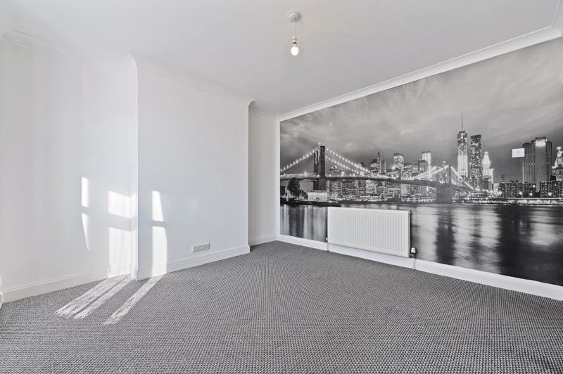 Property photo 3 of 9 Photo 2