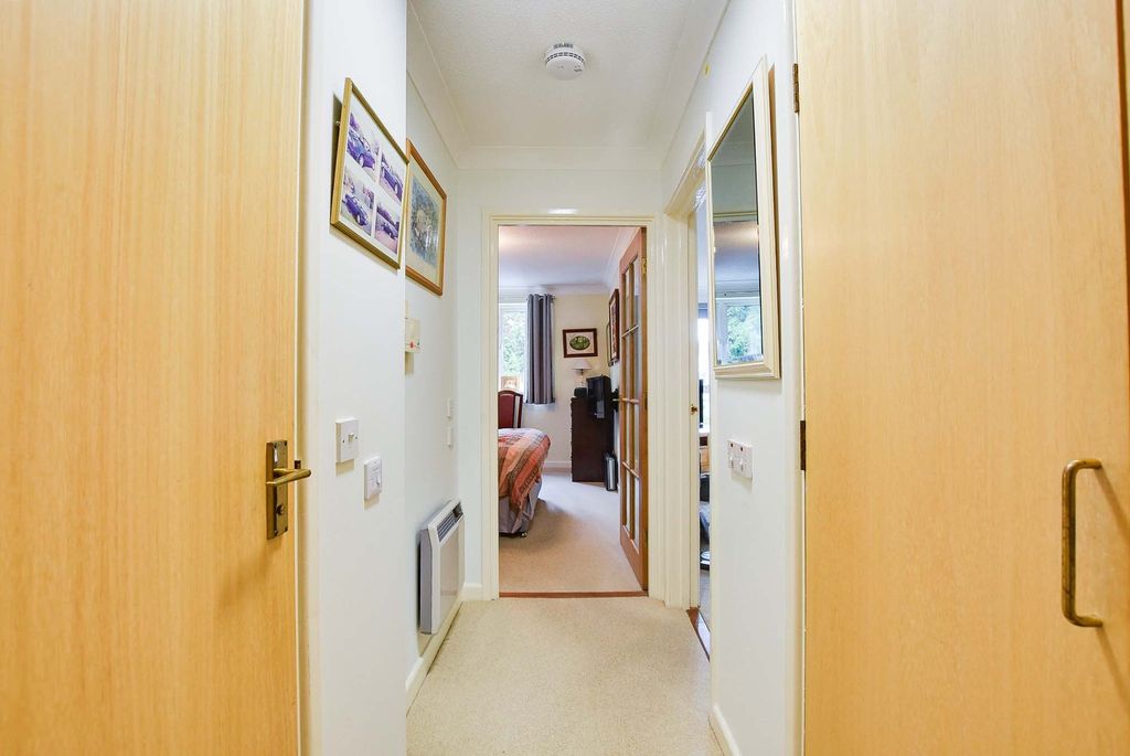 Property photo 2 of 12