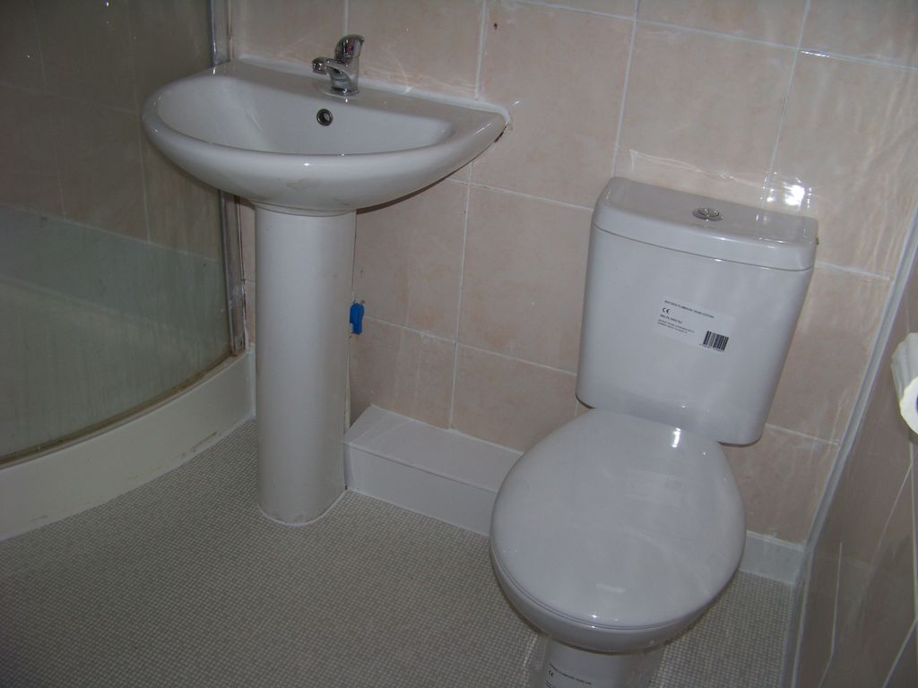 Property photo 3 of 5