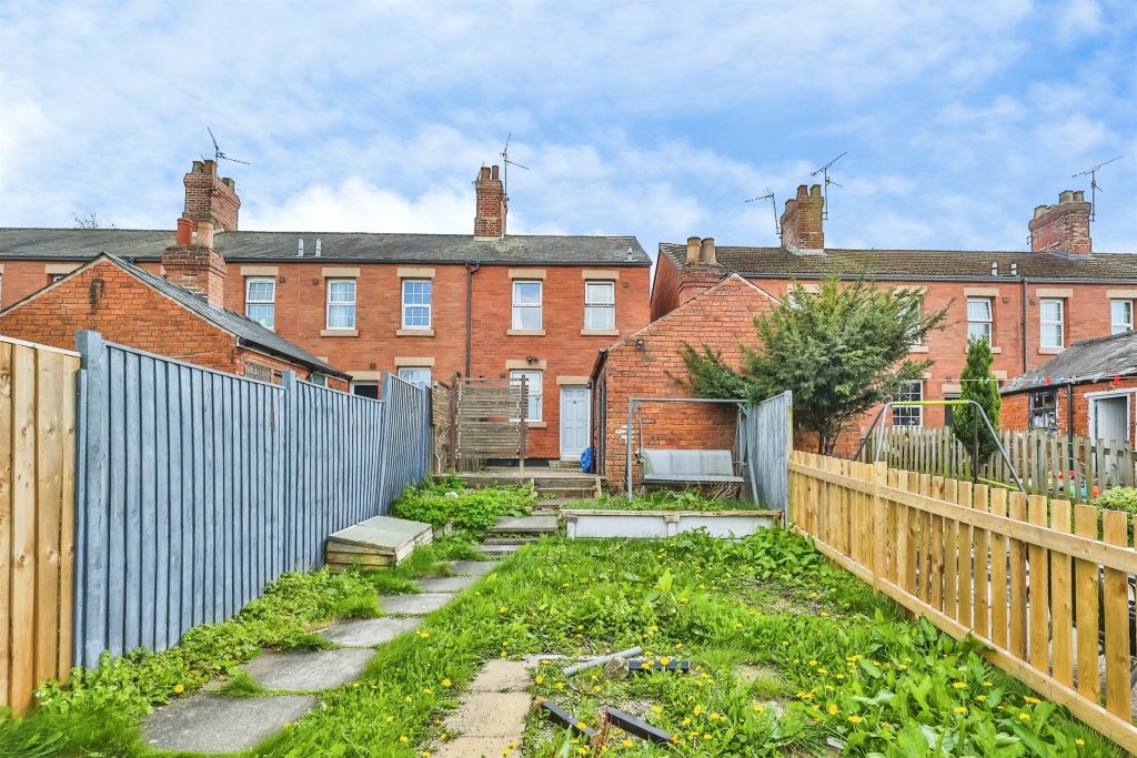 Property photo 2 of 14