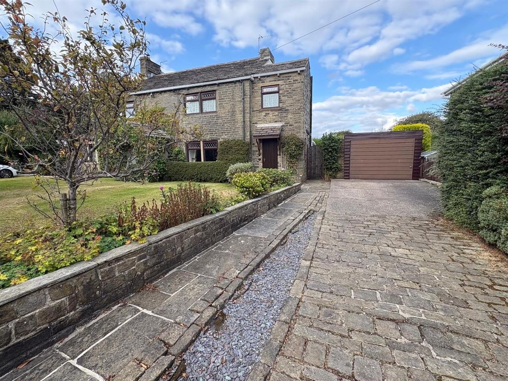 Property photo 1 of 24