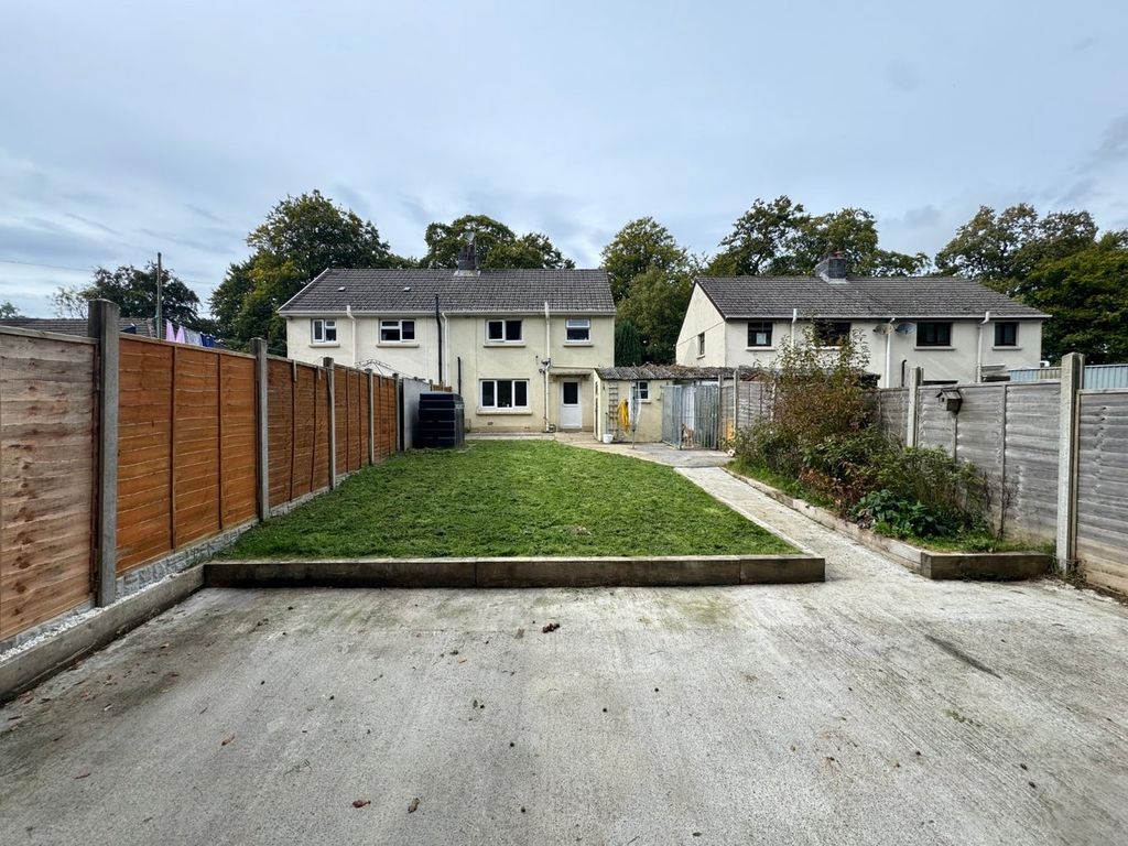 Property photo 2 of 24