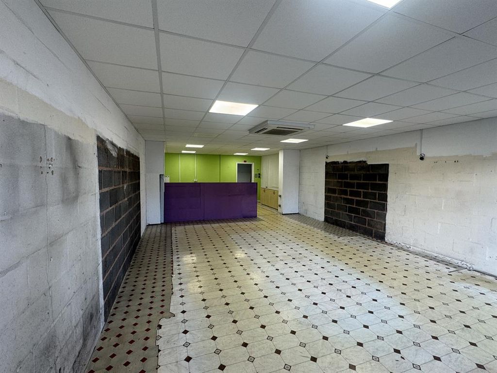 Property photo 2 of 2 Photo