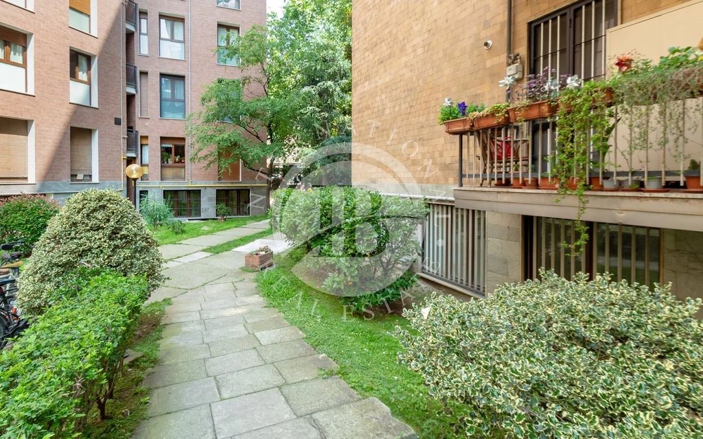 Property photo 2 of 30