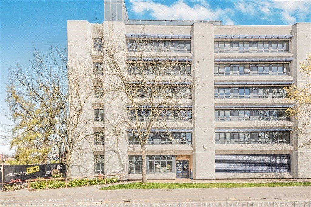 Property photo 3 of 14 Picture No. 17