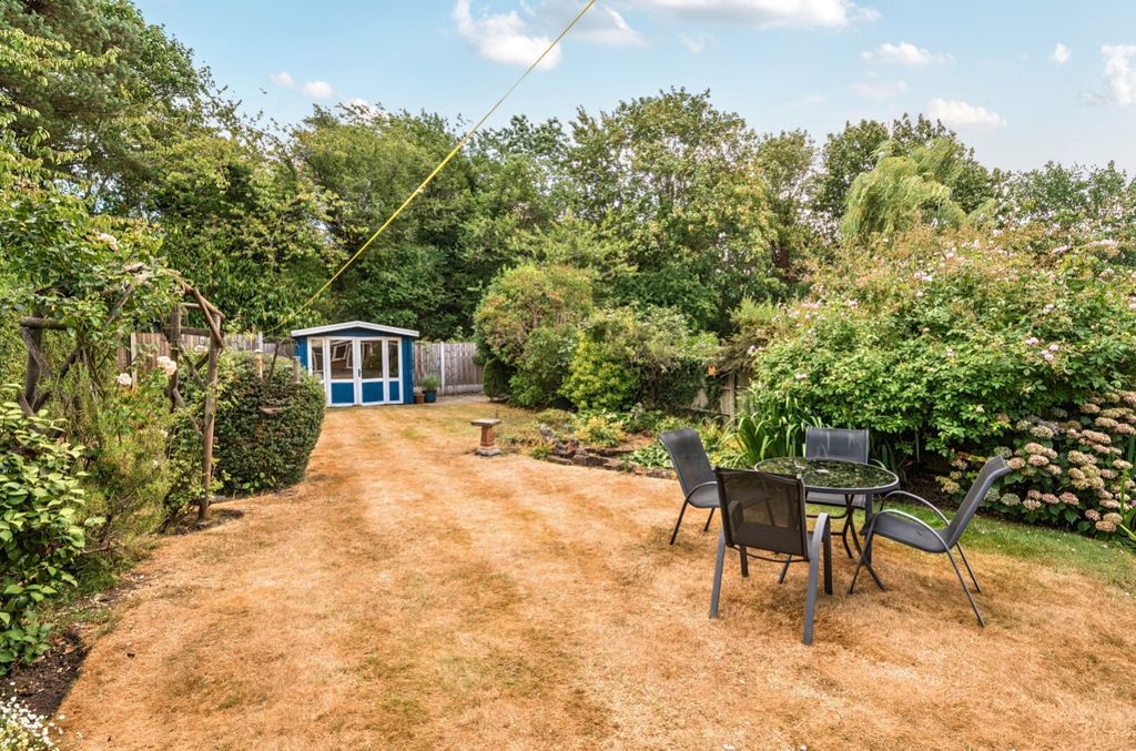 Property photo 3 of 23 5-6A731Cbe33334-1502168-19Fd1A784730c-6-5