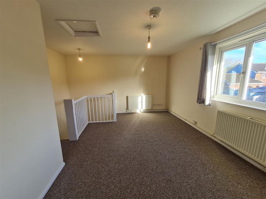 Property photo 1 of 4