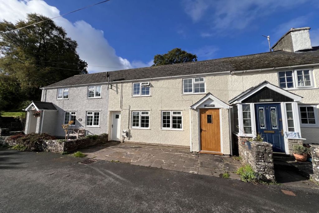Property photo 1 of 19