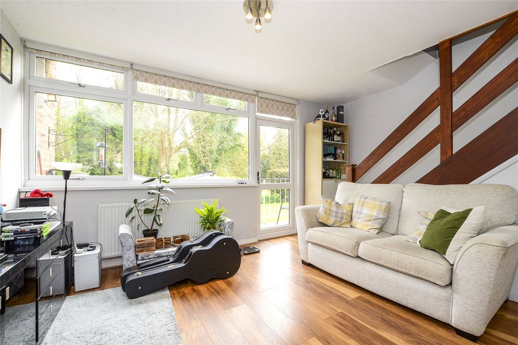 Property photo 3 of 20 Picture No. 05