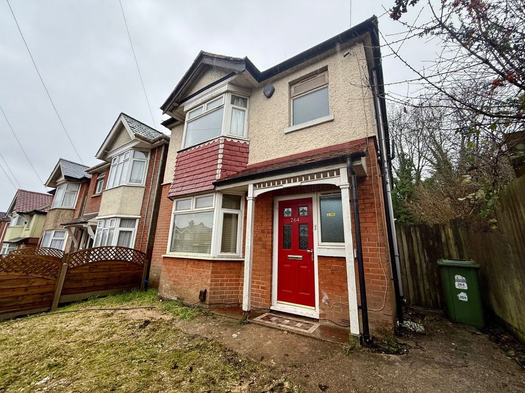 Property photo 1 of 8 Picture No. 16