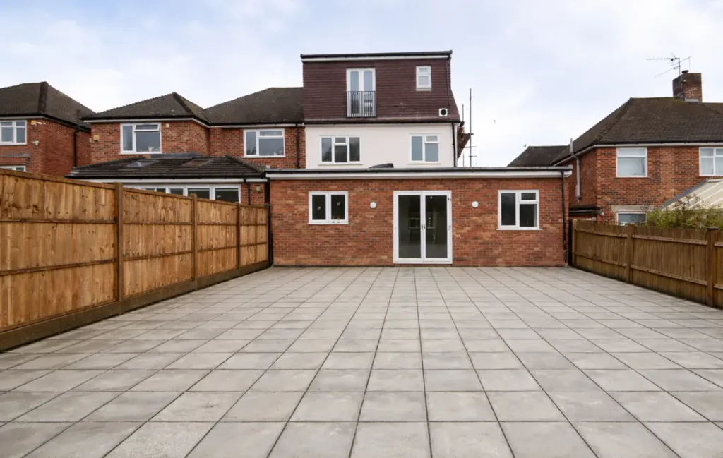 Property photo 3 of 15