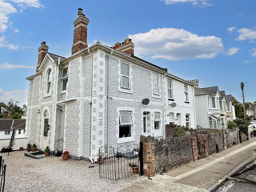 Property photo 1 of 37