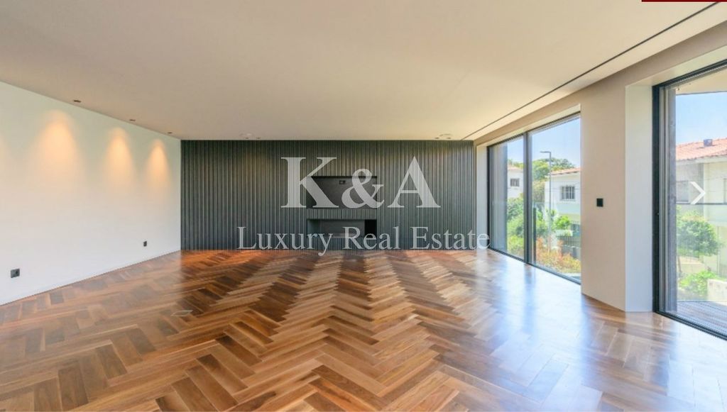 Property photo 3 of 28