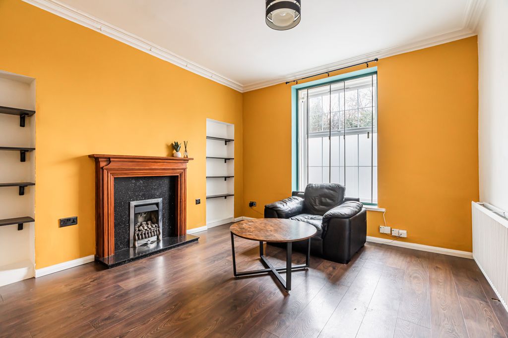 Property photo 2 of 16 Property Image 2