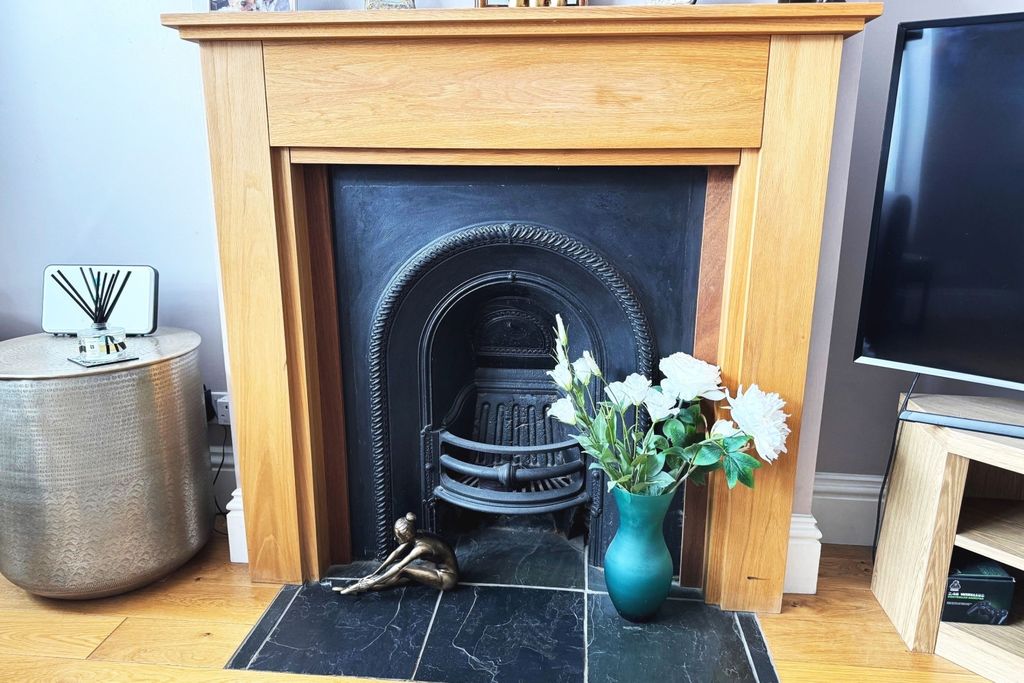 Property photo 3 of 14 Fireplace 1