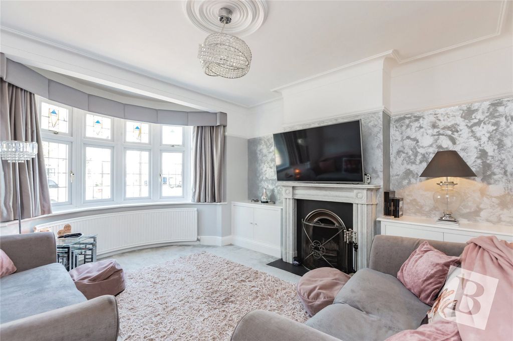 Property photo 2 of 18 Reception Room
