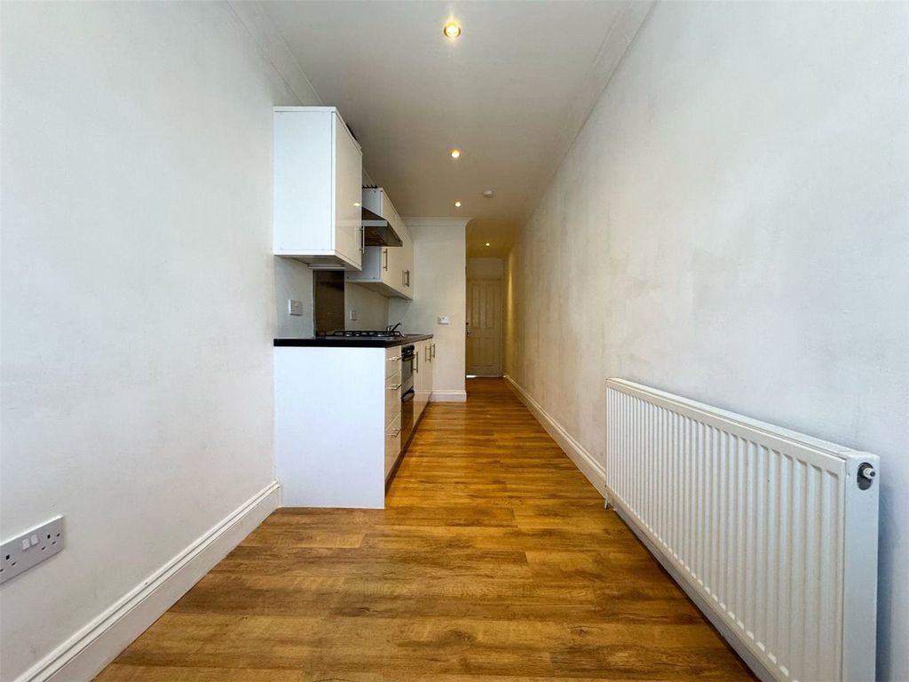 Property photo 1 of 4 Picture No. 04