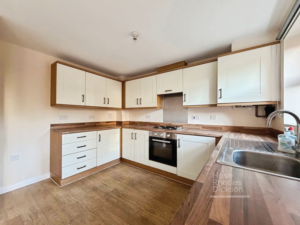 Property photo 2 of 13 Kitchen/Diner