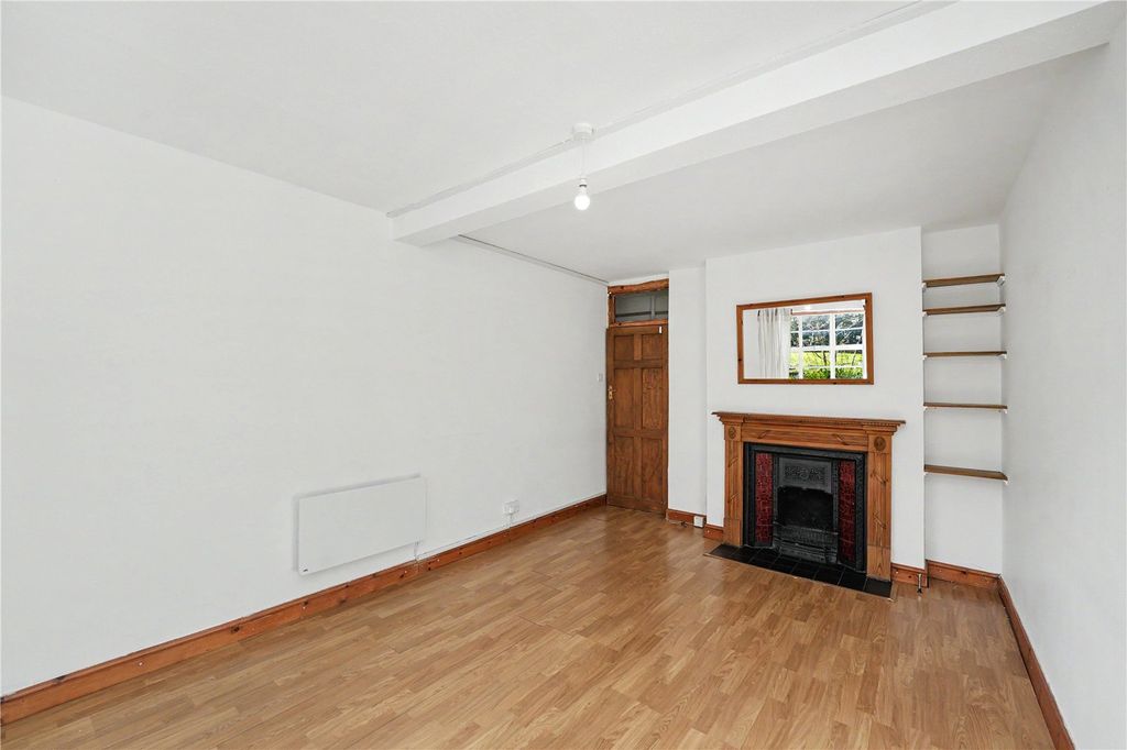 Property photo 3 of 15 Picture No. 33