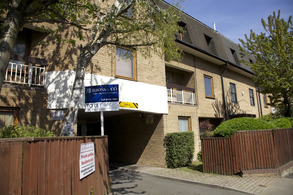 Property photo 1 of 4