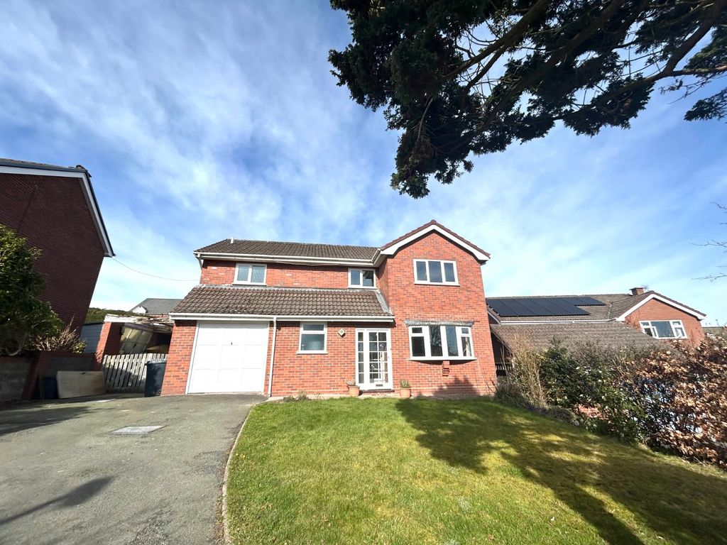 Property photo 1 of 18 Picture No. 01