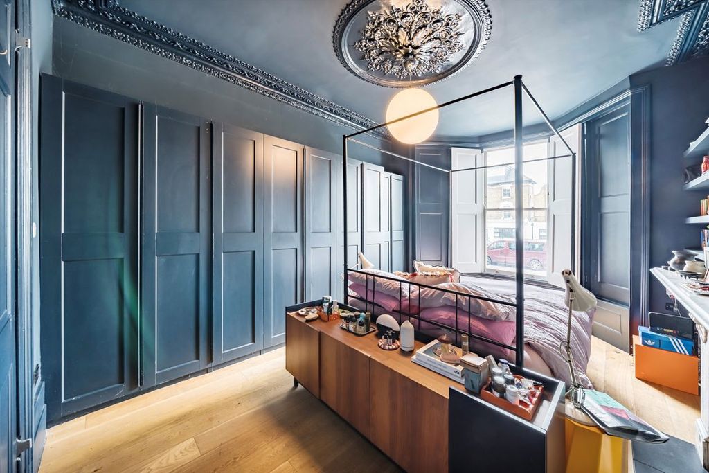 Property photo 3 of 9