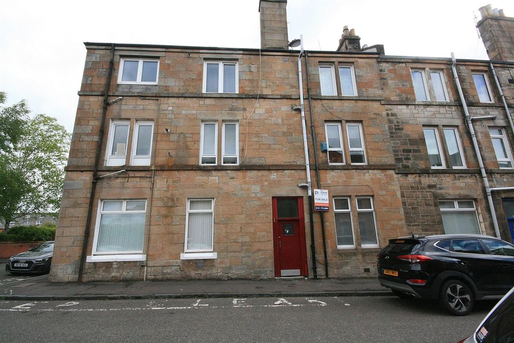 Property photo 1 of 8