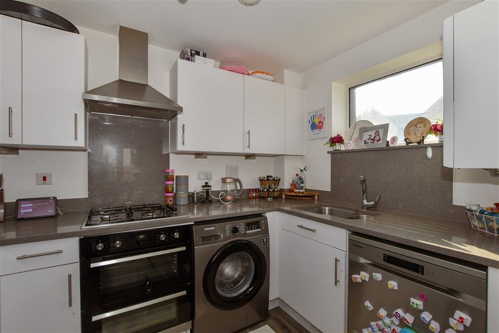 Property photo 2 of 12 Kitchen