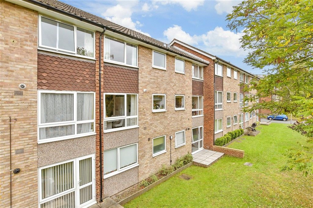 Property photo 1 of 11 External (Web)